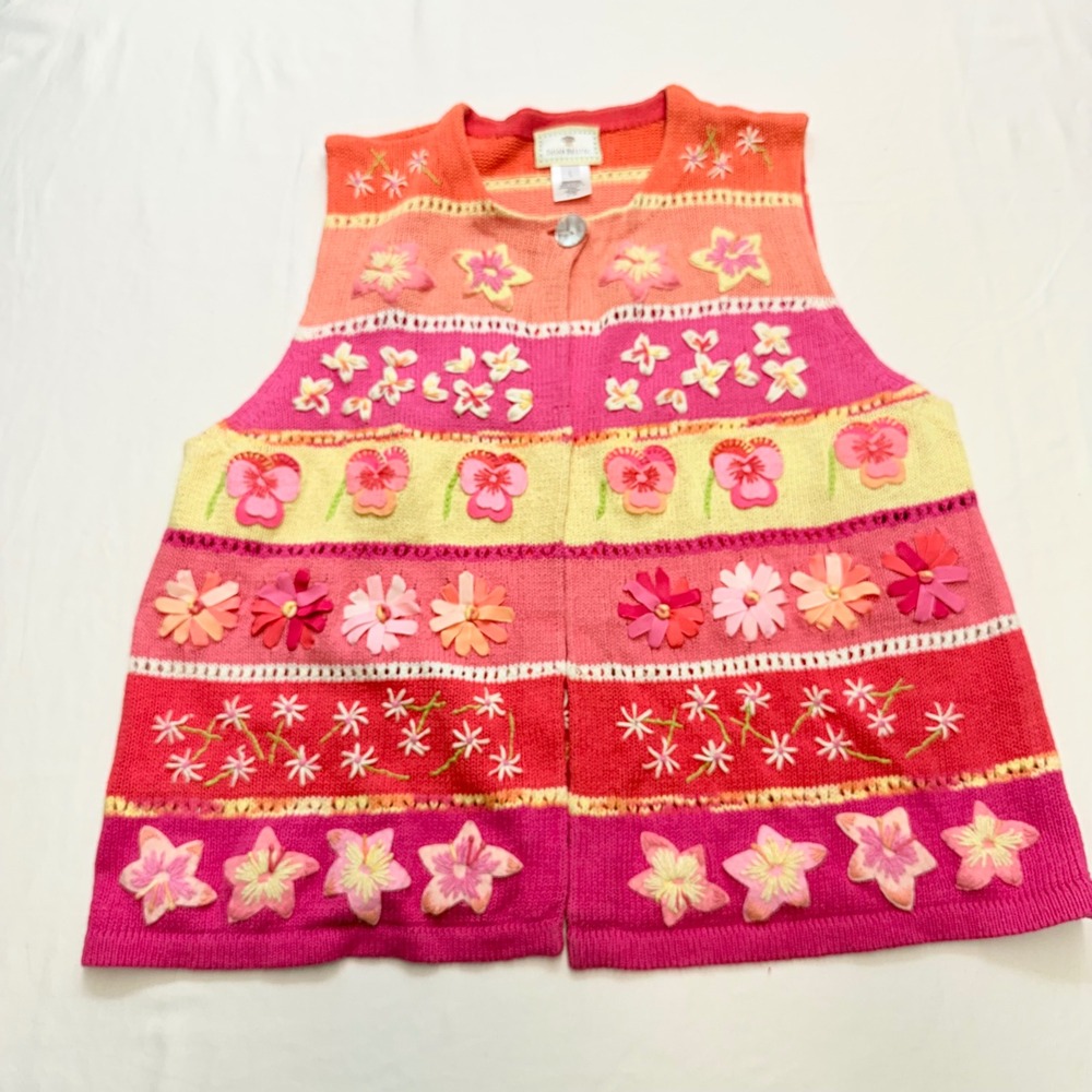 Susan Bristol VTG 1999 L‎ Floral Embroidered Linen Blend Knit Vest Pink SB164